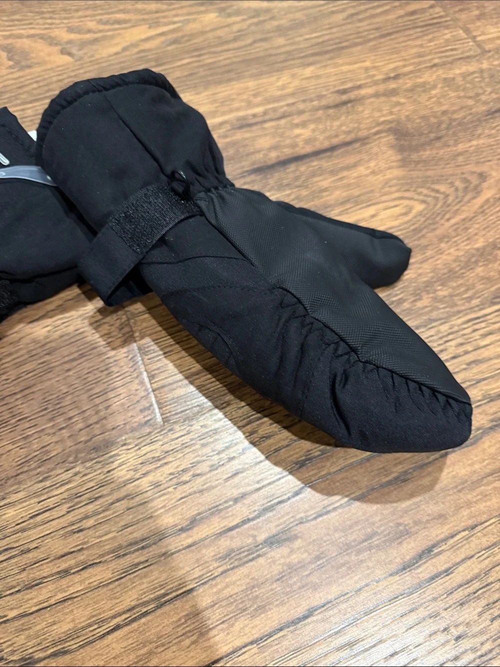 New Black Insulated Winter Mittens